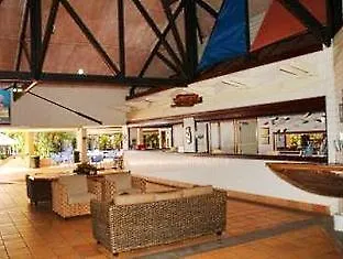 Breakfree Long Island Resort 3*,
